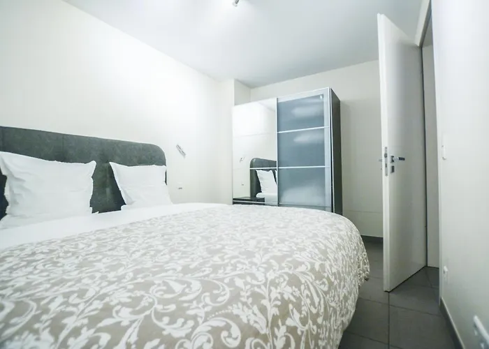 Il Mare 8 * Luksemburg